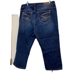 Seven7 Luxe Women's Medium Dark Wash Cotton Blend Stretch Capri Jeans Size 16